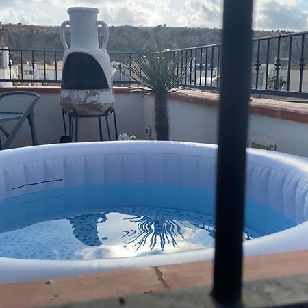 Apartment With Terraces And Private Jacuzzi - San Vito 400M From Beach San Vito Lo Capo Zewnętrze zdjęcie